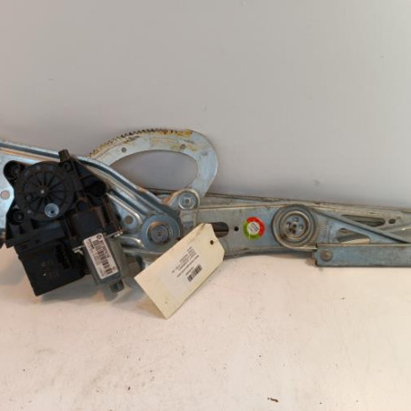 Moteur essuie glace avant droit RENAULT SCENIC 3 Photo n°1