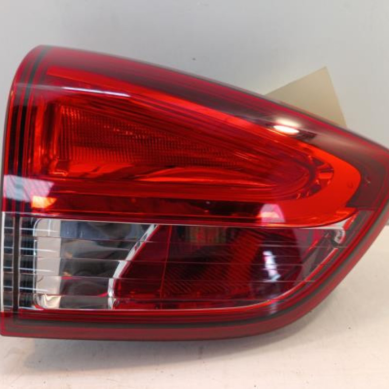 Feu arriere secondaire gauche (feux) RENAULT CLIO 4 Feu arriere secondaire gauche (feux) RENAULT CLIO 4