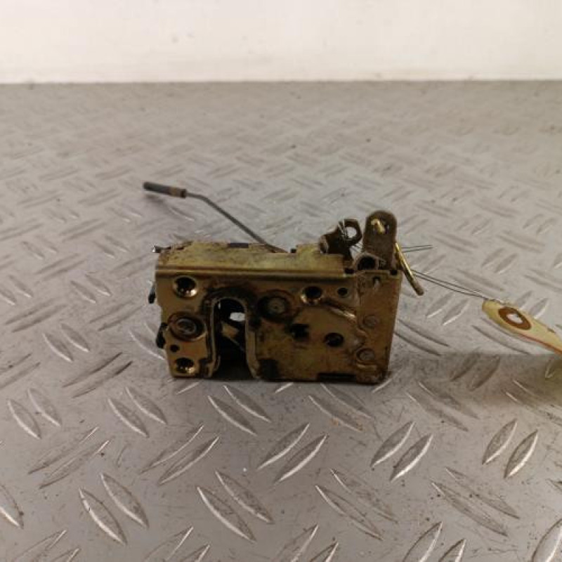 Serrure avant gauche CITROEN AX