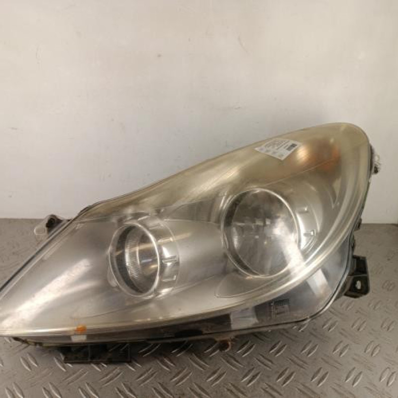 Optique avant principal gauche (feux)(phare) OPEL CORSA D