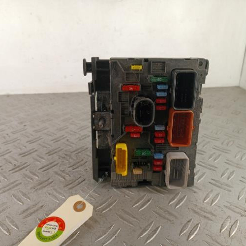 Boitier servitude moteur (BSM) PEUGEOT 207