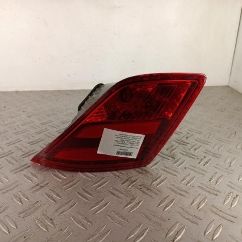 Feu arriere secondaire gauche (feux) PEUGEOT 308 2