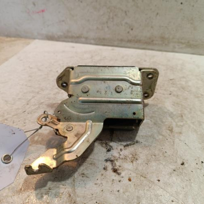 Serrure de porte laterale droite NISSAN NV200