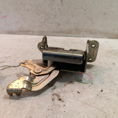Serrure de porte laterale gauche NISSAN NV200