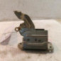 Serrure de porte laterale gauche NISSAN NV200