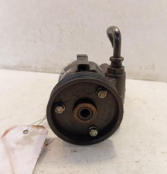 Pompe de direction RENAULT CLIO 2 Photo n°1