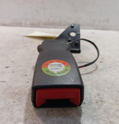 Attache ceinture arriere gauche CITROEN C4 CACTUS Photo n°1