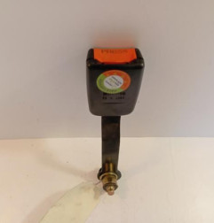 Attache ceinture avant droit NISSAN TERRANO 2