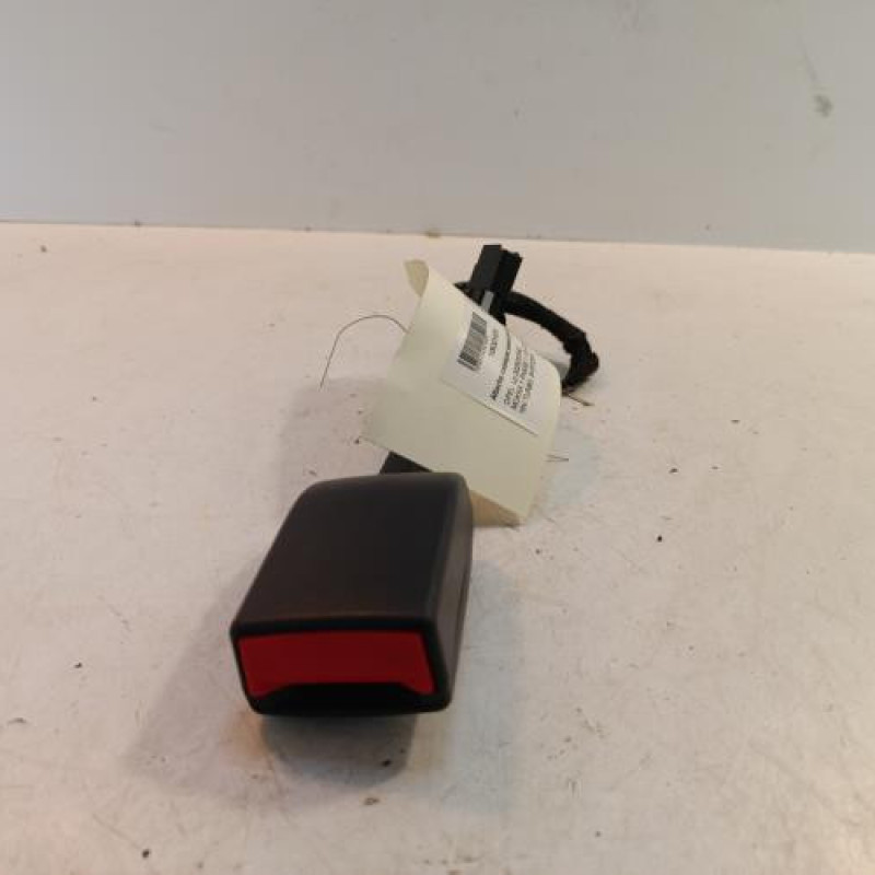 Attache ceinture avant gauche OPEL MOKKA 1