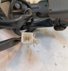 Attache ceinture avant gauche TOYOTA PRIUS 2 Photo n°5