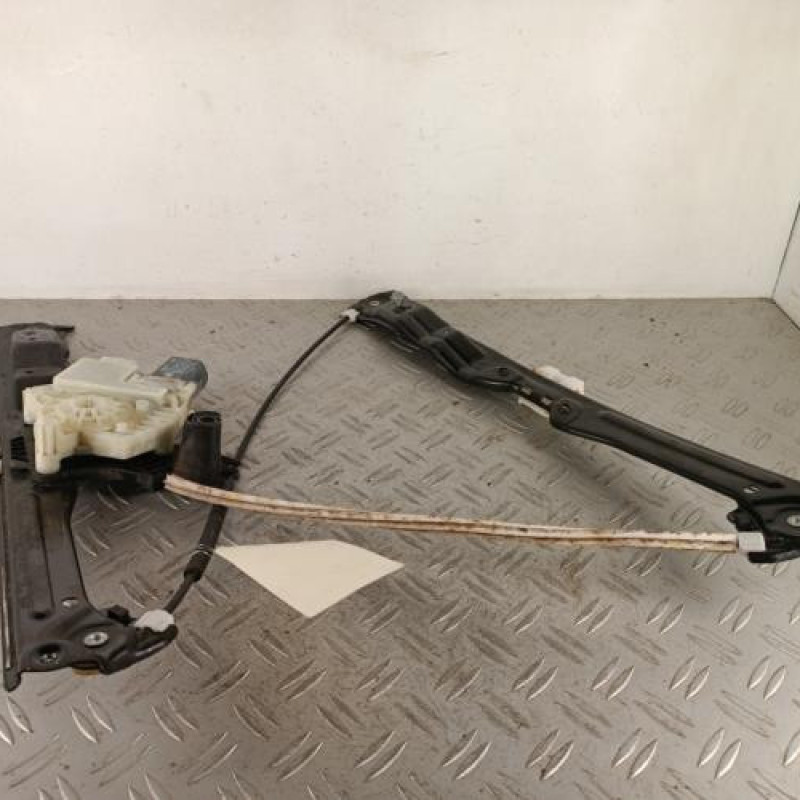Leve vitre electrique avant gauche PEUGEOT 308 2