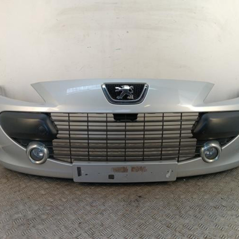 Pare choc avant PEUGEOT 307