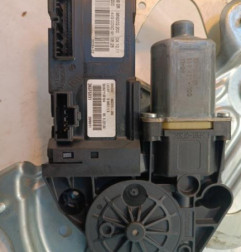 Leve vitre electrique avant gauche RENAULT SCENIC 3 Photo n°3