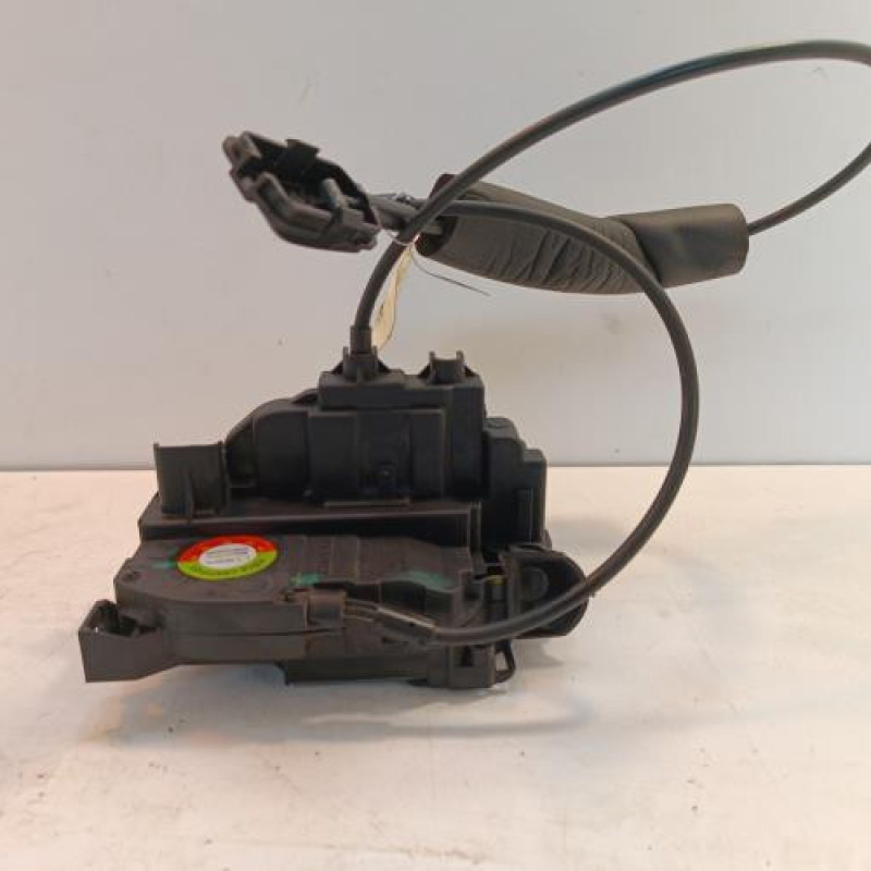Serrure avant gauche RENAULT SCENIC 3 Serrure avant gauche RENAULT SCENIC 3