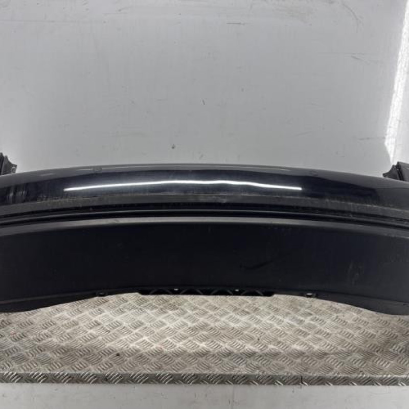 Pare choc arriere VOLKSWAGEN TOURAN 1