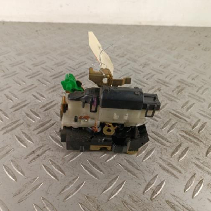 Serrure de porte laterale droite RENAULT KANGOO 1