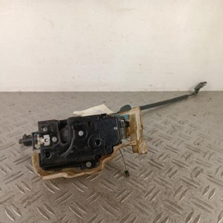 Serrure avant droit VOLKSWAGEN GOLF PLUS