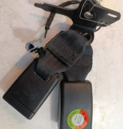 Attache ceinture arriere droit RENAULT CLIO 4 Photo n°1