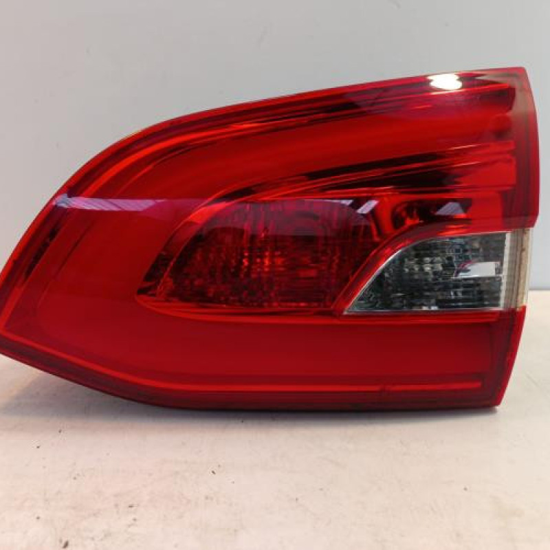 Feu arriere secondaire droit (feux) PEUGEOT 308 2 SW Feu arriere secondaire droit (feux) PEUGEOT 308 2 SW