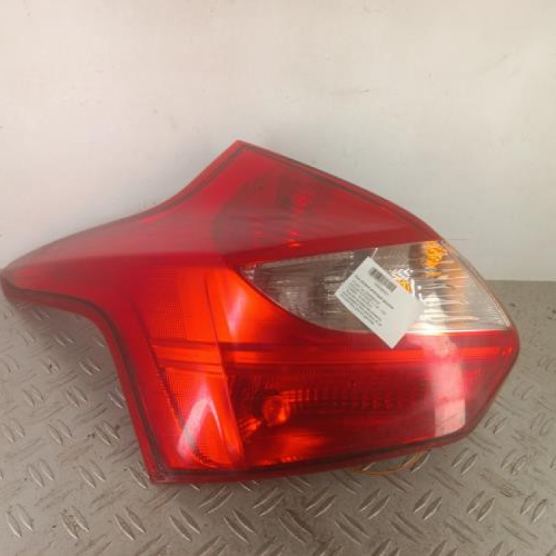 Feu arriere principal gauche (feux) FORD FOCUS 3