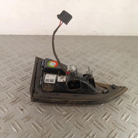 Feu arriere secondaire droit (feux) OPEL ZAFIRA TOURER C