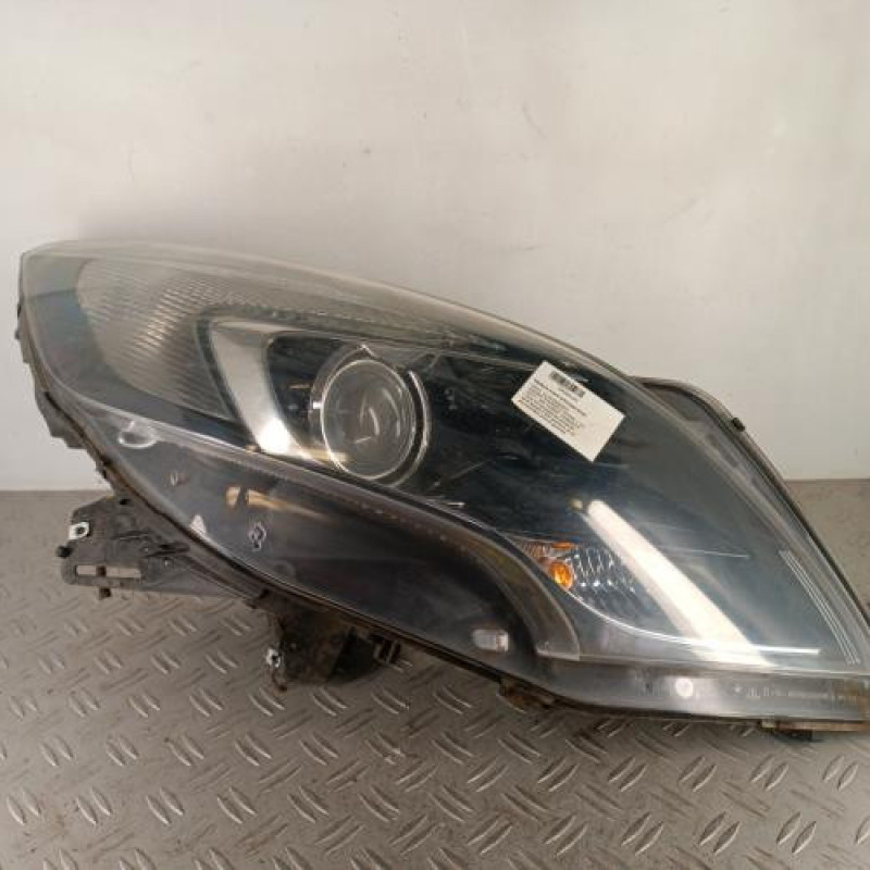 Optique avant principal droit (feux)(phare) OPEL ZAFIRA TOURER C