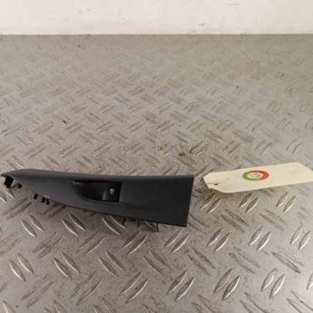 Interrupteur de leve vitre arriere gauche OPEL ZAFIRA TOURER C