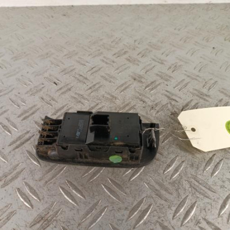 Interrupteur de leve vitre avant gauche OPEL ZAFIRA TOURER C