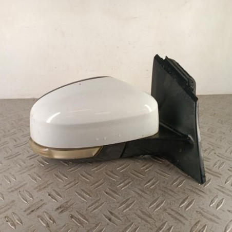 Retroviseur droit FORD FOCUS 3