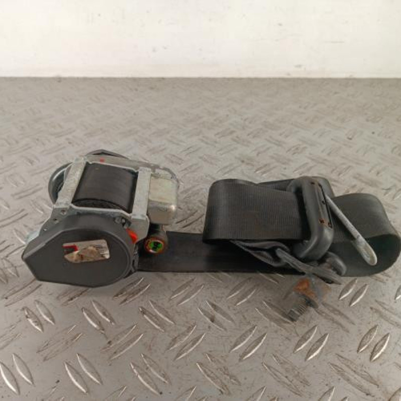 Ceinture avant droit FORD FOCUS 3 Ceinture avant droit FORD FOCUS 3