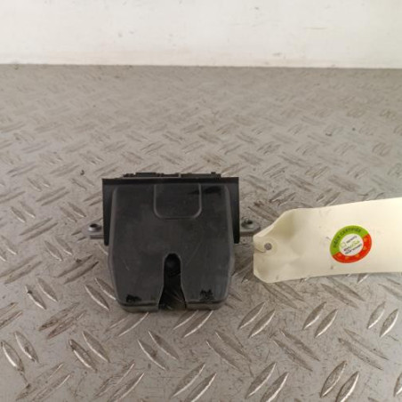 Serrure de hayon FORD FOCUS 3