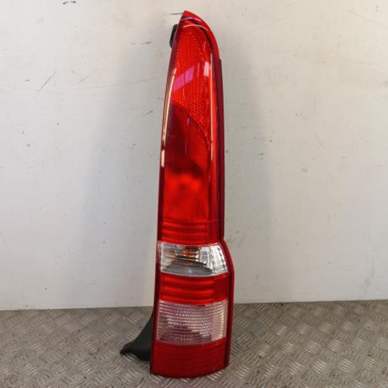 Feu arriere principal droit (feux) FIAT PANDA 2 Feu arriere principal droit (feux) FIAT PANDA 2