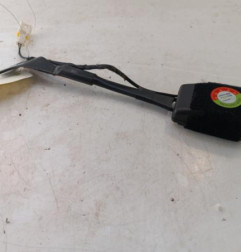 Attache ceinture avant droit PEUGEOT 308 2 SW Photo n°1