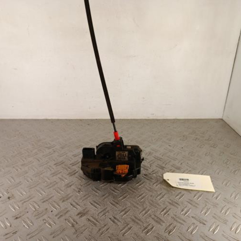 Serrure arriere droit OPEL ZAFIRA TOURER C Serrure arriere droit OPEL ZAFIRA TOURER C