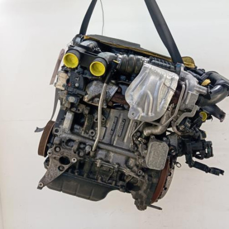Moteur PEUGEOT 208 1