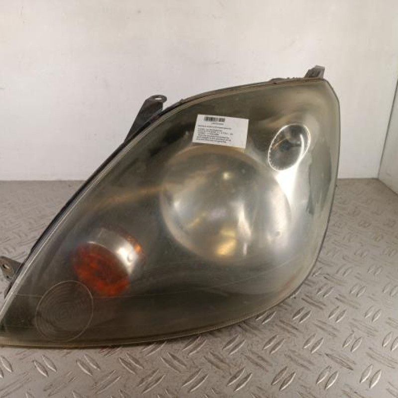 Optique avant principal gauche (feux)(phare) FORD FIESTA 5