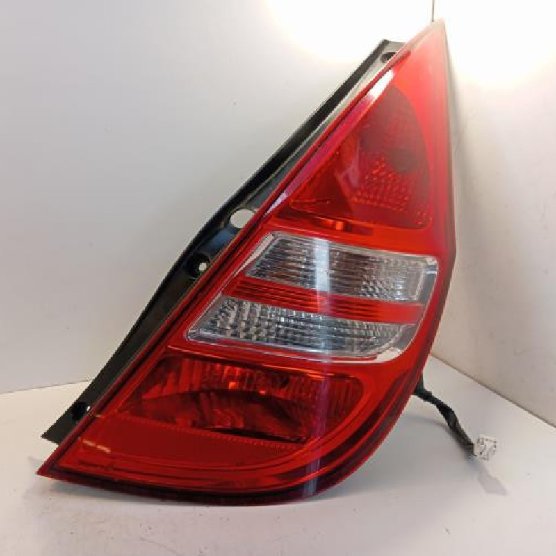 Feu arriere principal droit (feux) HYUNDAI I 30 1 Feu arriere principal droit (feux) HYUNDAI I 30 1
