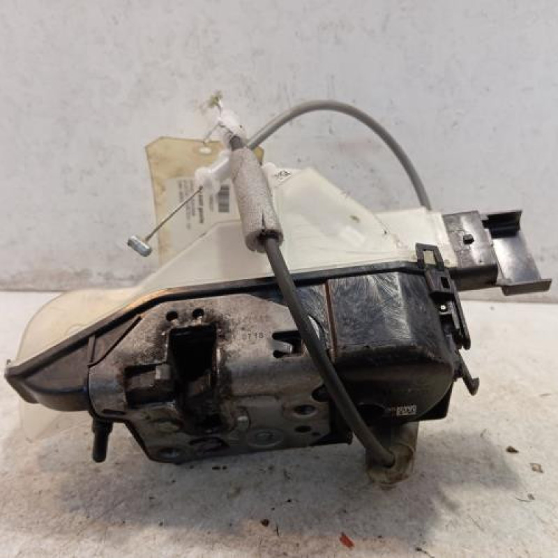Serrure avant gauche CITROEN C4 CACTUS