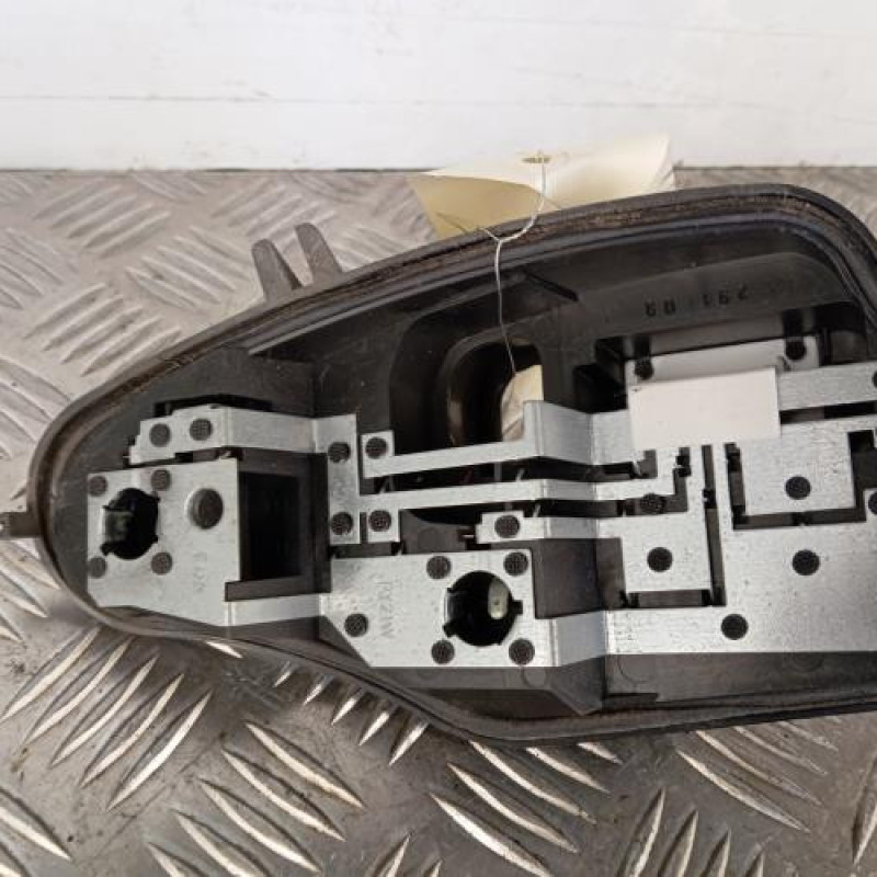 Platine feu arriere droit CITROEN C3 2