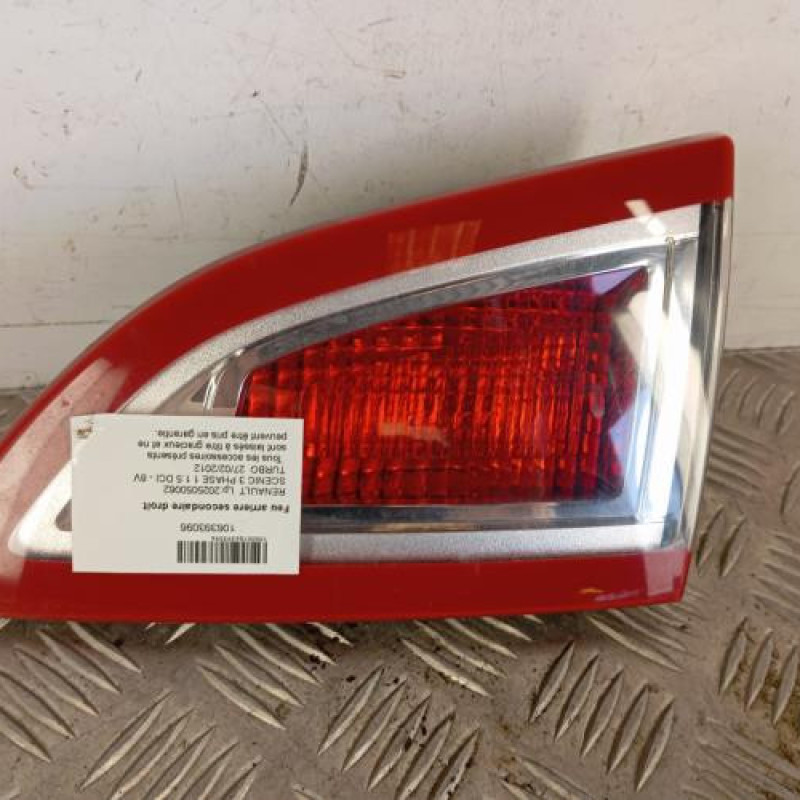Feu arriere secondaire droit (feux) RENAULT SCENIC 3