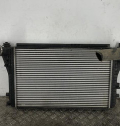 Echangeur air (Intercooler) VOLKSWAGEN TOURAN 2 Photo n°1
