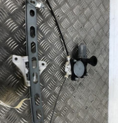 Leve vitre electrique avant gauche SUZUKI SWIFT 4 Photo n°1