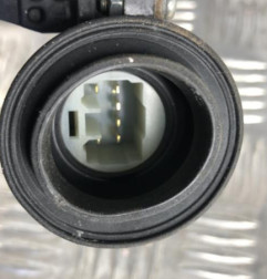 Leve vitre electrique avant gauche SUZUKI SWIFT 4 Photo n°3