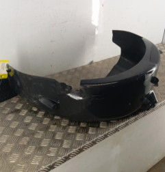 Pare boue arriere gauche PEUGEOT 208 1