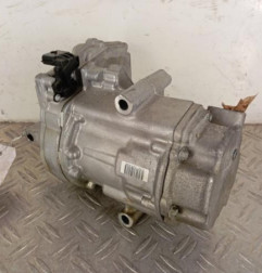 Compresseur clim RENAULT CLIO 5 Photo n°5