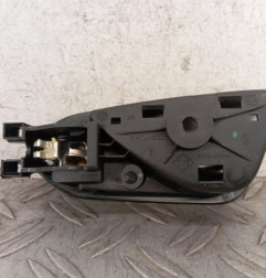 Poignee interieur avant droit RENAULT CLIO 5
