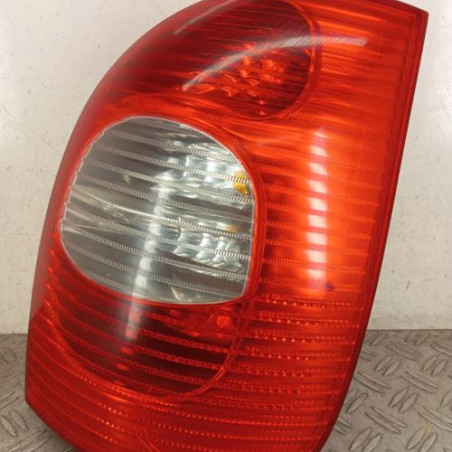 Feu arriere principal droit (feux) CITROEN XSARA PICASSO Photo n°1