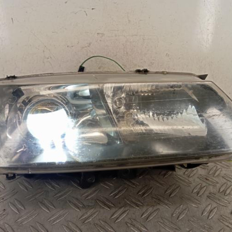 Optique avant principal droit (feux)(phare) RENAULT SAFRANE