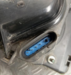 Optique avant principal droit (feux)(phare) IVECO DAILY 3 Photo n°4