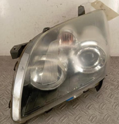 Optique avant principal gauche (feux)(phare) TOYOTA AVENSIS 2